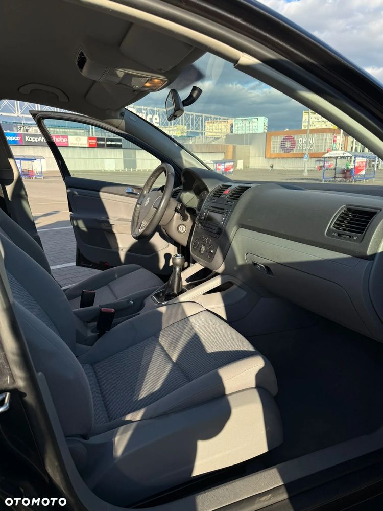 Volkswagen Golf V 1.9 TDI Trendline - 14