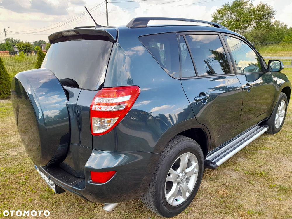Toyota RAV4 2.2 D-4D Prestige - 15