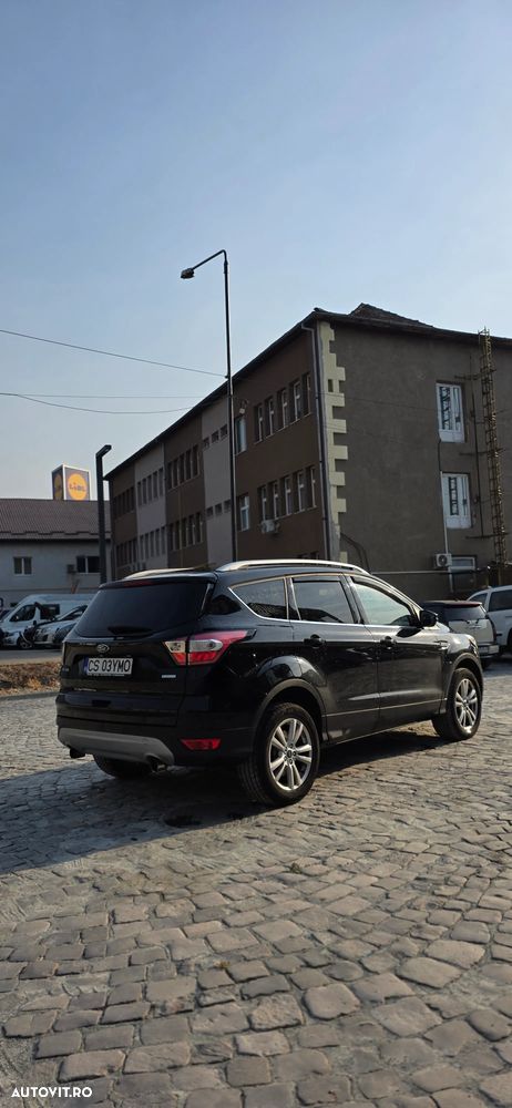Ford Kuga 1.5 EcoBoost 2WD Titanium - 5