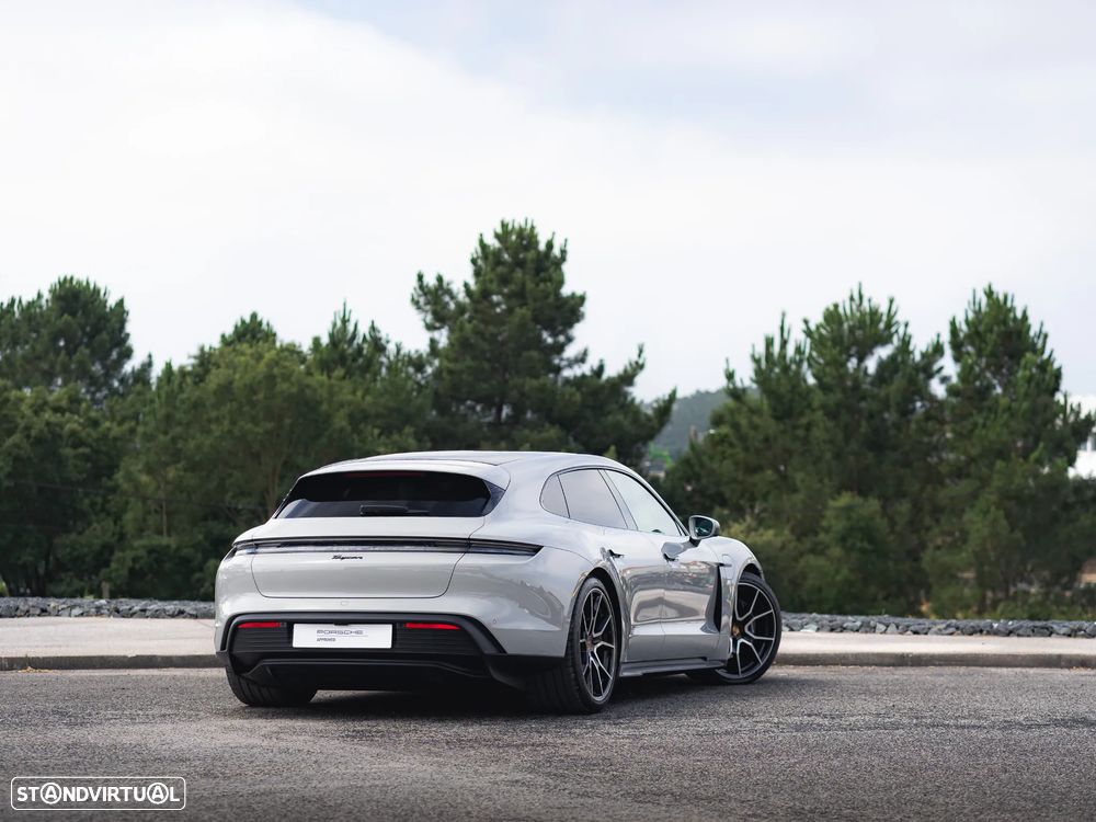 Porsche Taycan Sport Turismo bateria Performance Plus - 8
