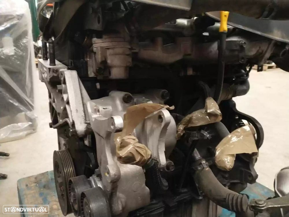 MOTOR COMPLETO KIA CARENS II LIMUSINA 2003 -D4EA - 1