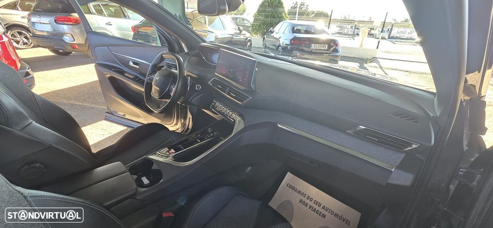 Peugeot 3008 1.6 Hybrid Allure Pack e-EAT8 - 21