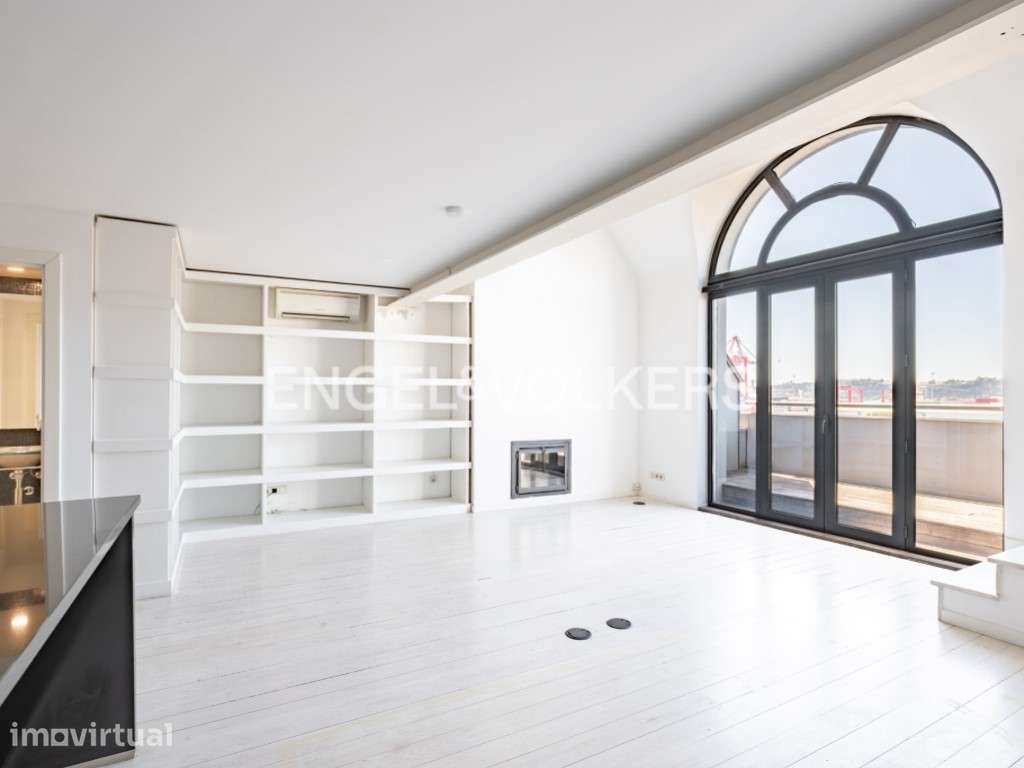 Loft moderno e luminoso - Grande imagem: 3/27