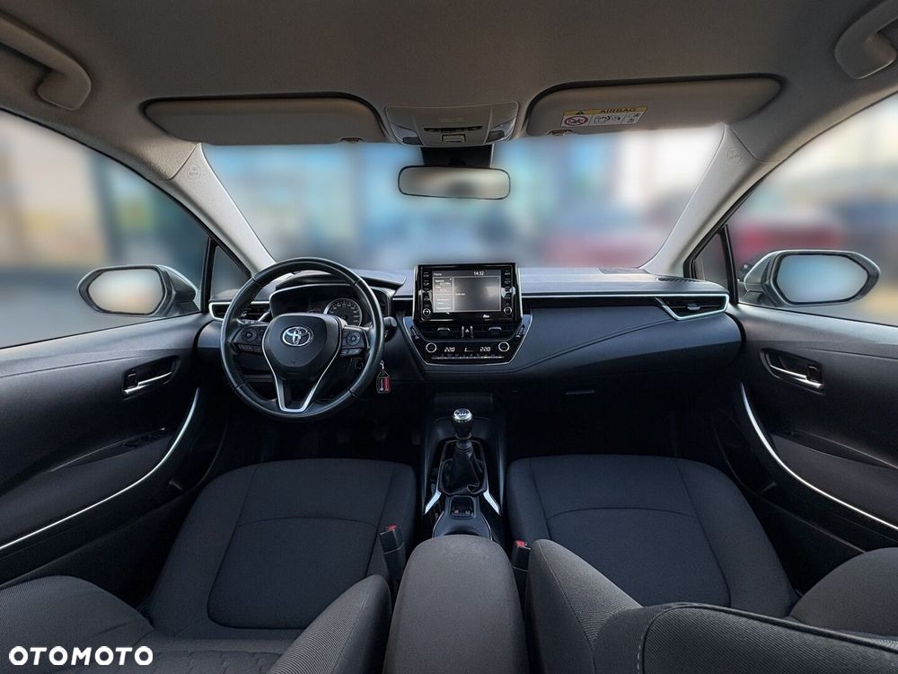 Toyota Corolla - 11