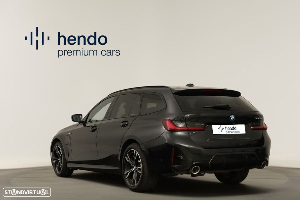 BMW 330 e Edição Desportiva M Auto - 4
