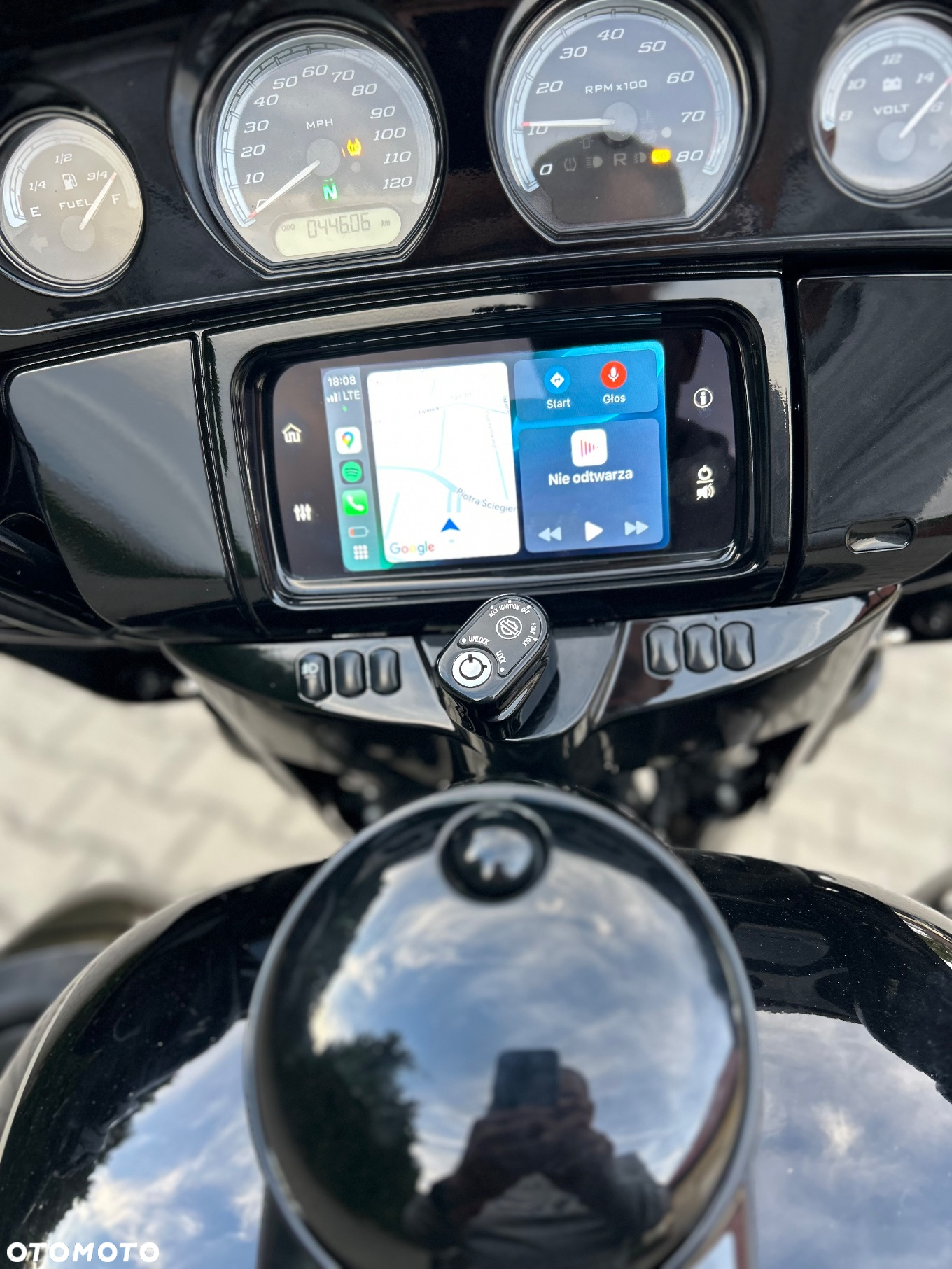Harley-Davidson Touring Electra Glide - 8