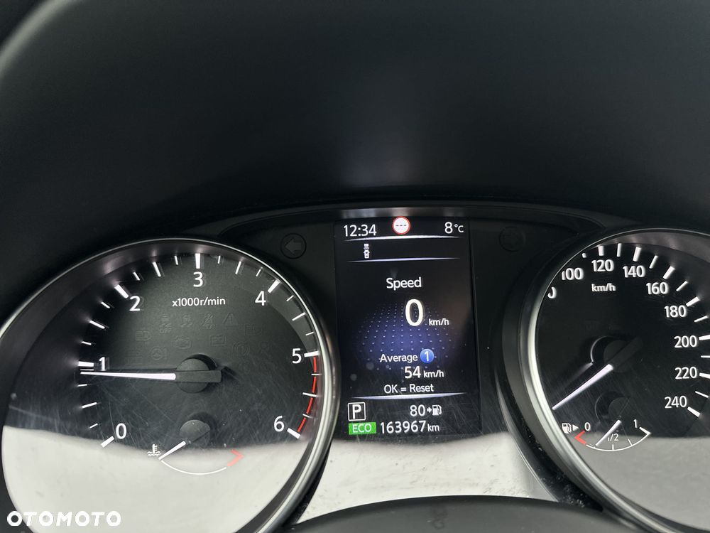 Nissan Qashqai 1.6 DCi Xtronic ACENTA - 21