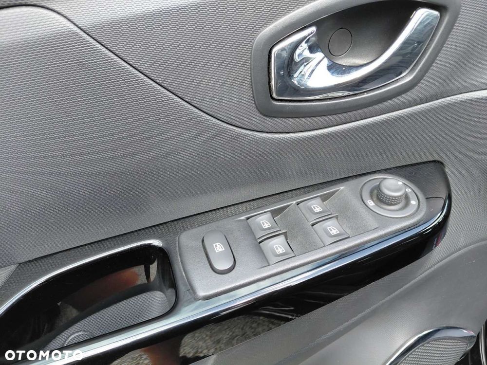 Renault Captur - 9