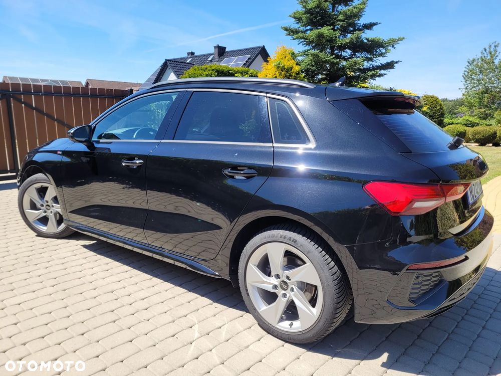 Audi A3 Sportback 35 TFSI S tronic S line - 5