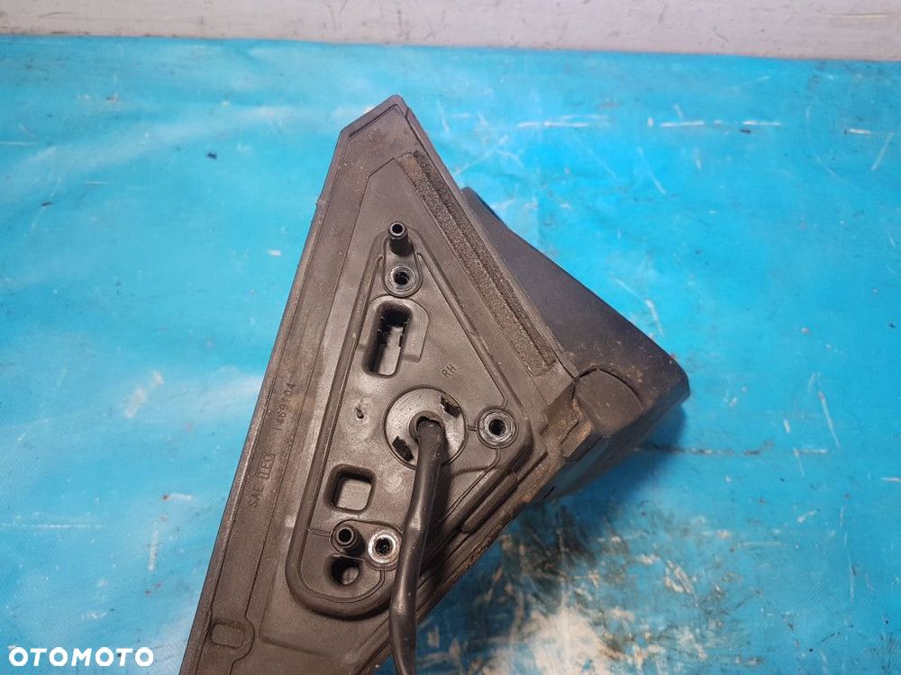 LUSTERKO PRAWE 5PIN CHROM MAZDA 6 - 2