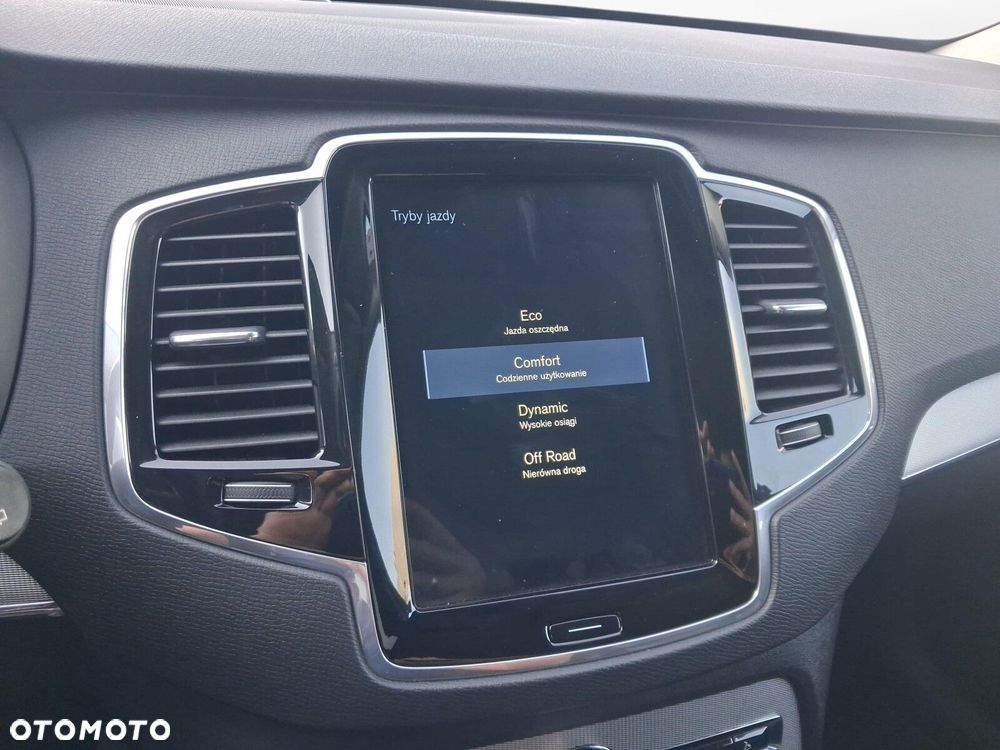 Volvo XC 90 D5 SCR AWD Inscription - 20