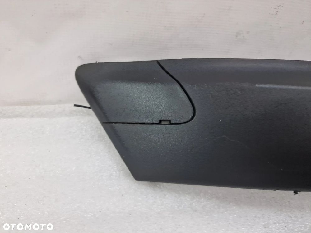 OPEL CORSA D LIFT 11-14 LISTWA ŚRODKOWA I KRATKA ZDERZAKA , NR 13286039 , NR AUKCJI KR522 - 2