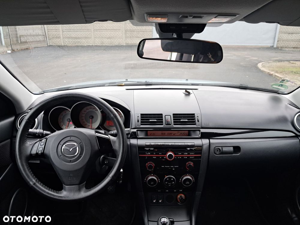Mazda 3 1.6 Sport Active Plus - 11