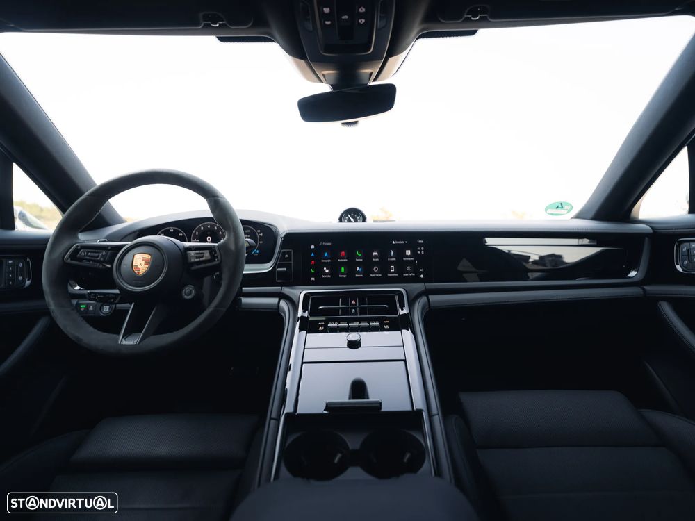 Porsche Panamera 4 E-Hybrid - 23