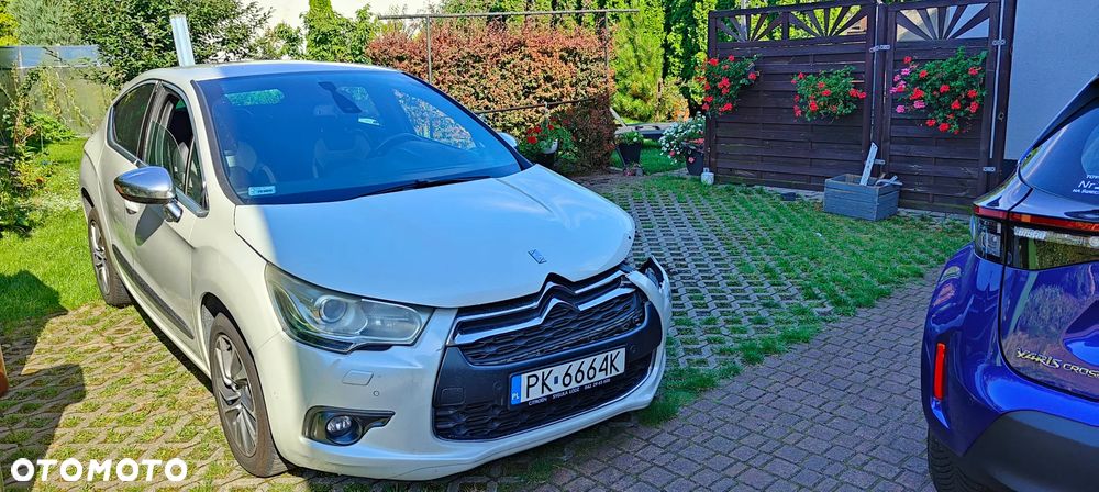 Citroën DS4 e-HDi 110 EGS6 SoChic - 1