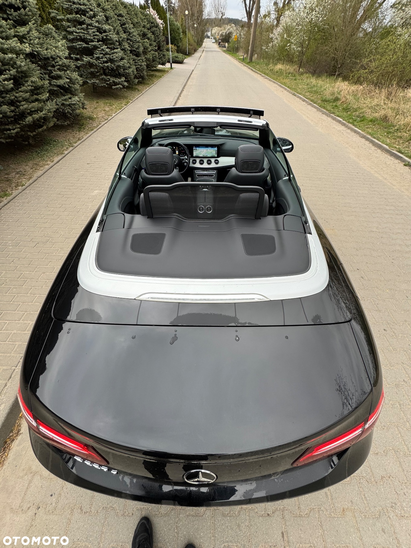 Mercedes-Benz Klasa E 220 d Cabrio 9G-TRONIC AMG Line - 26