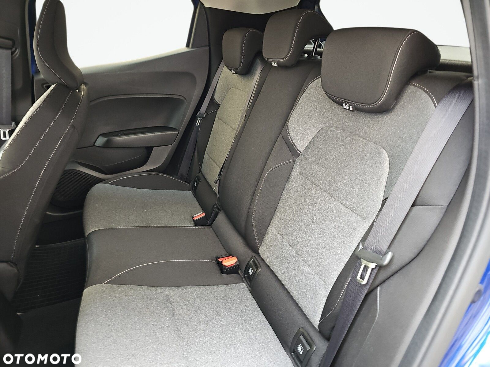 Renault Clio - 26