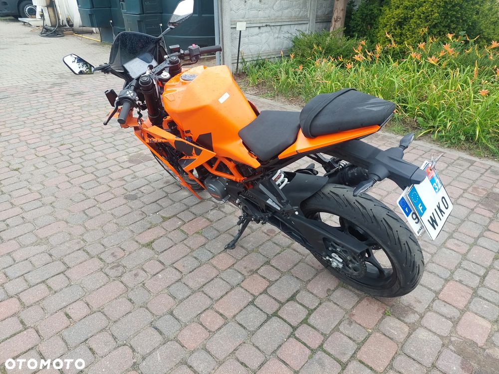 KTM RC 125 - 3