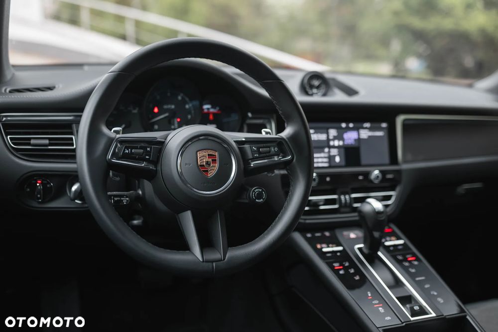 Porsche Macan GTS - 18