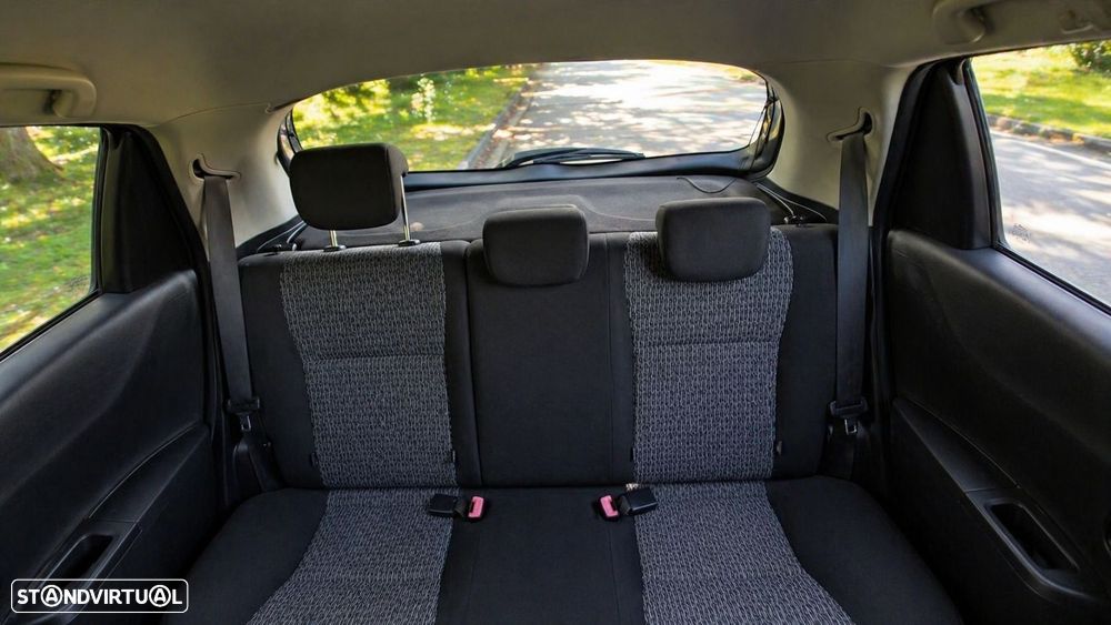 Toyota Yaris 1.0 VVT-i Comfort - 14