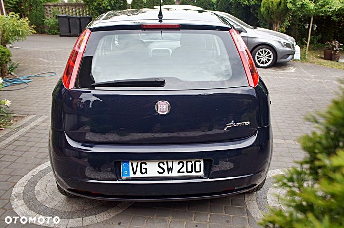 Fiat Punto 1.2 16V Dynamic - 25
