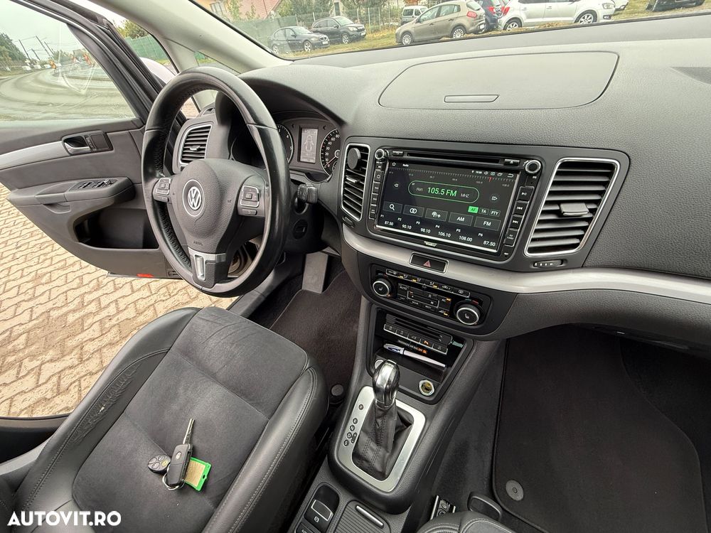 Volkswagen Sharan 2.0 TDI DSG BlueMotion Technology Comfortline - 9