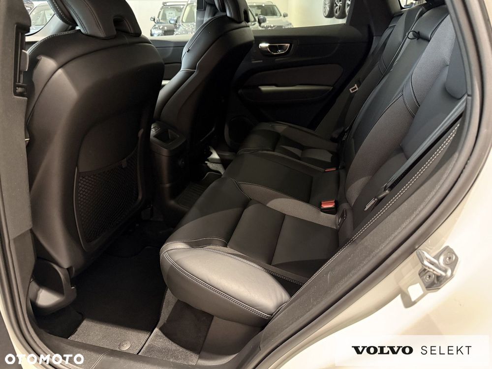 Volvo XC 60 - 12