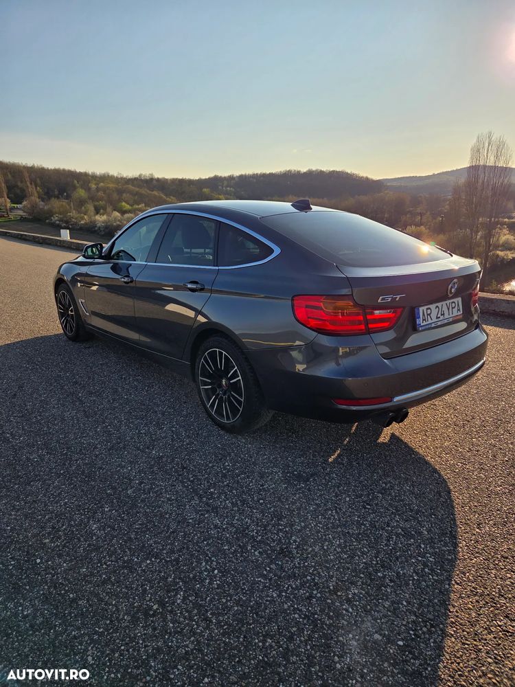 BMW Seria 3 320d xDrive - 5