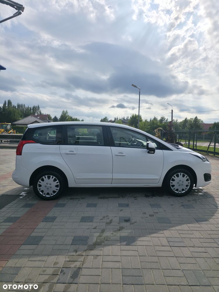 Peugeot 5008 - 6