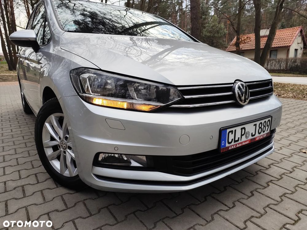 Volkswagen Touran 2.0 TDI SCR DSG Highline - 3