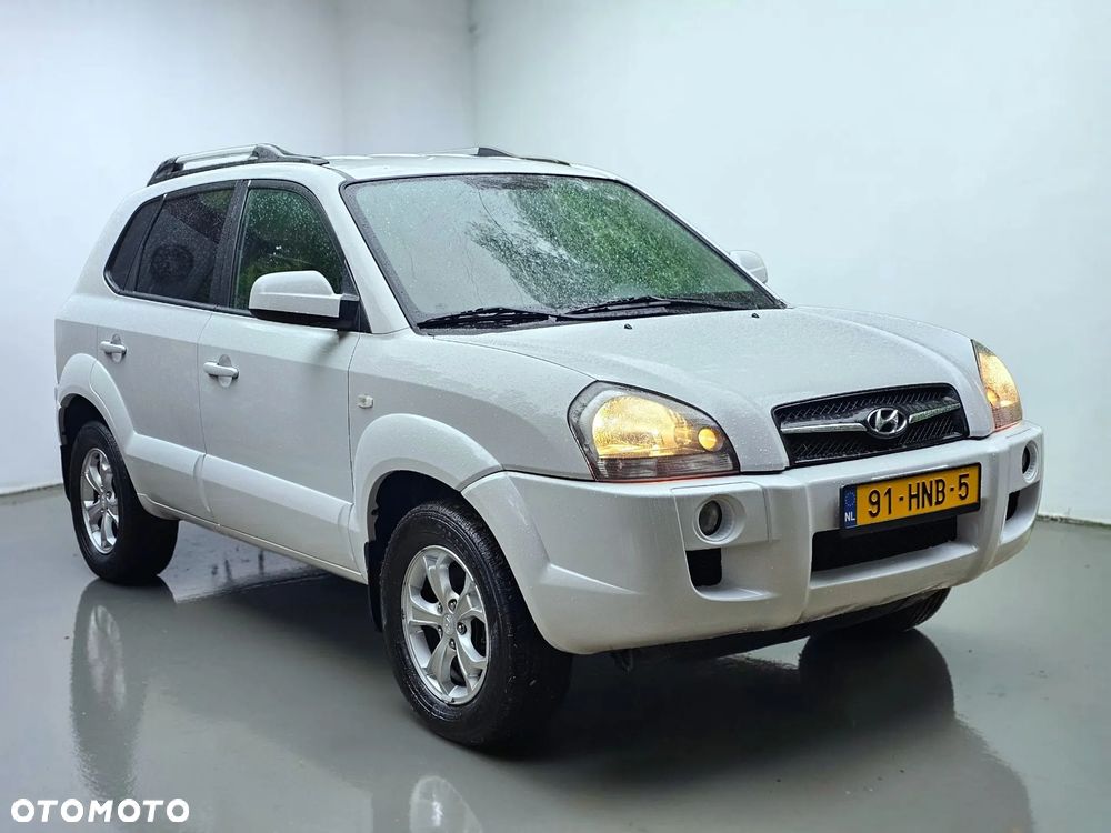Hyundai Tucson 2.0 4WD GLS - 3