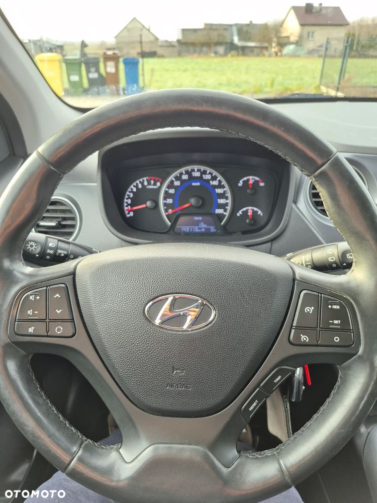 Hyundai i10 1.2 Intro Edition - 24