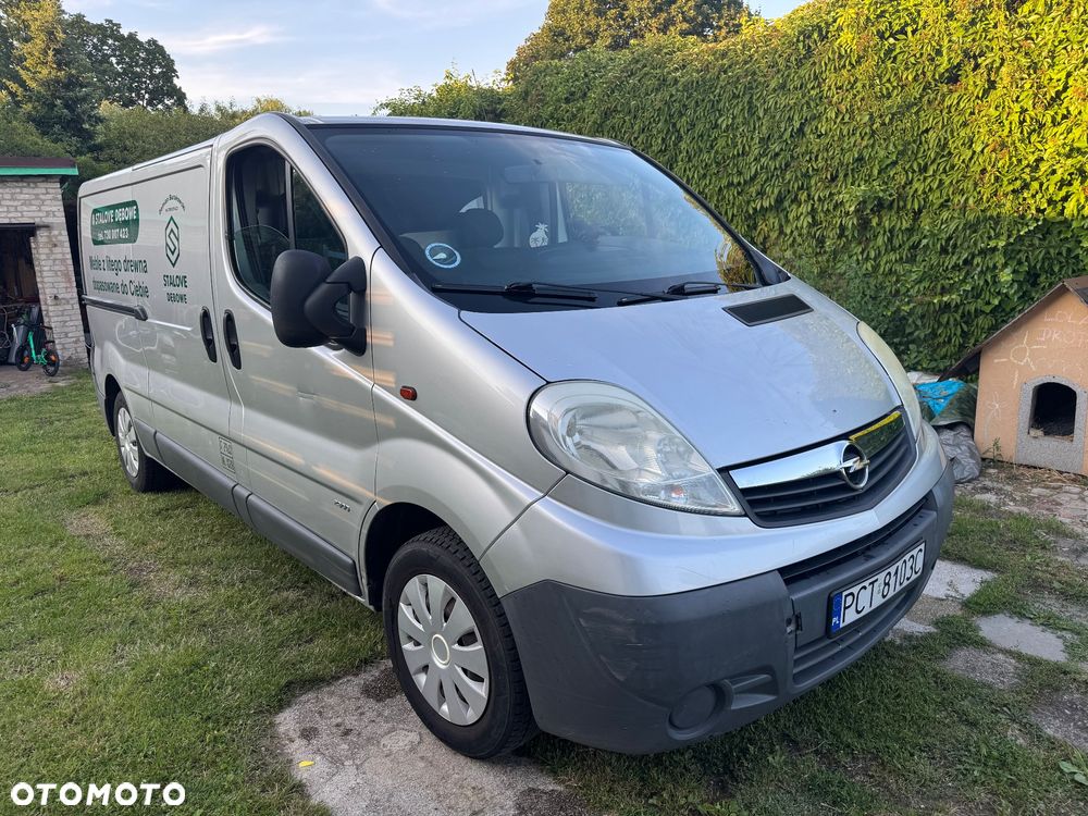 Opel Vivaro Long - 2