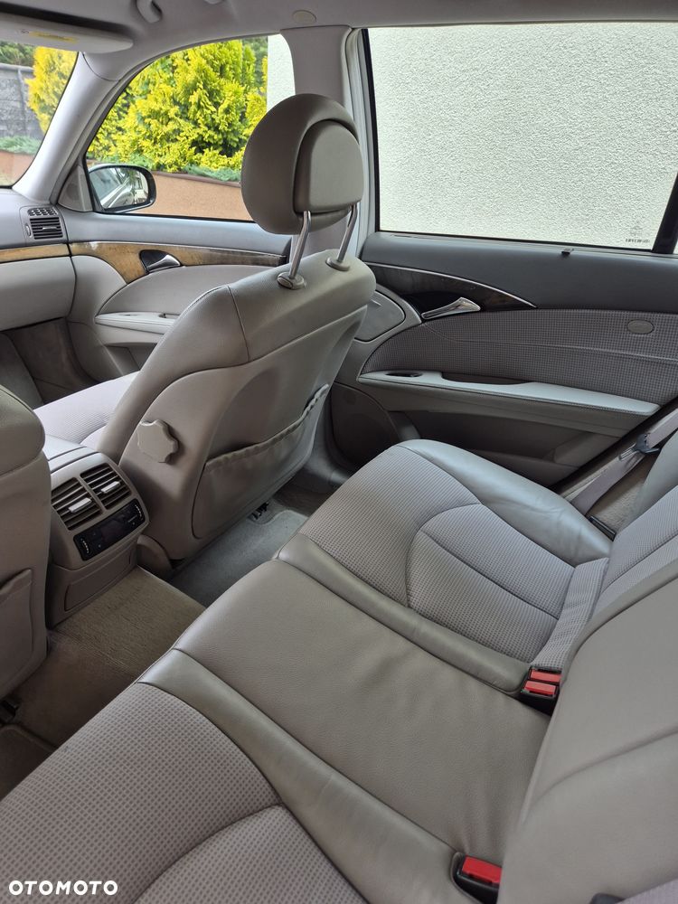 Mercedes-Benz Klasa E 320 CDI Avantgarde - 21