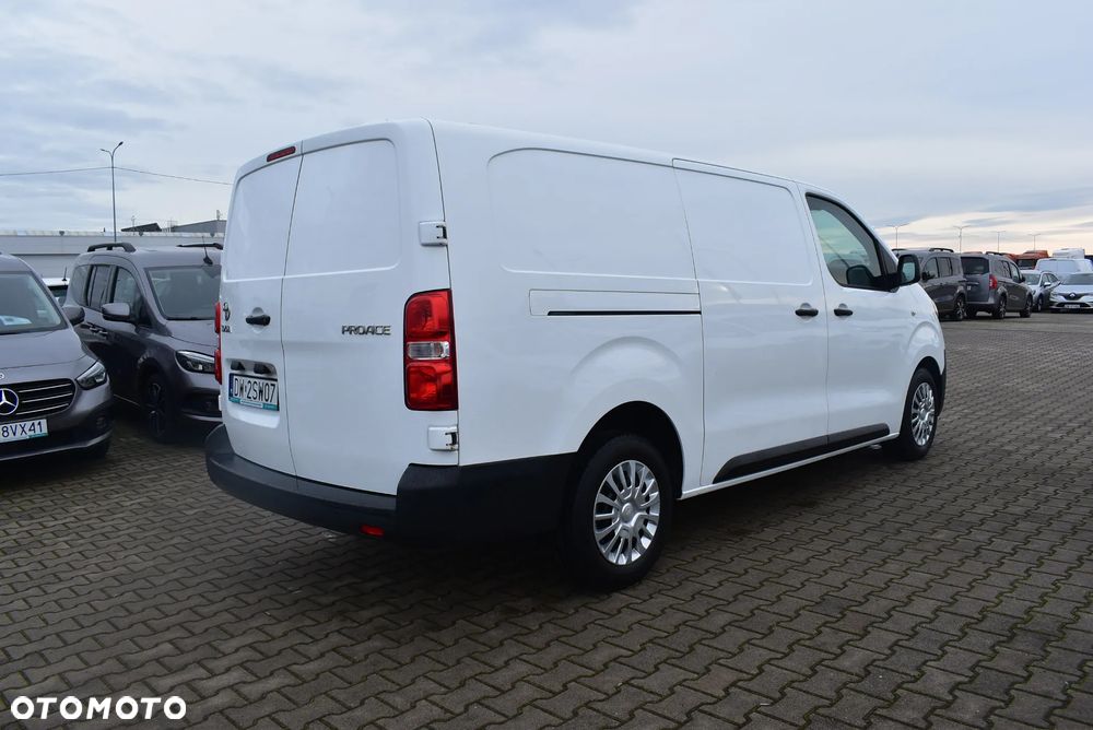 Toyota PROACE 2.0 D-4D LONG 3,1T ACTIVE - 6