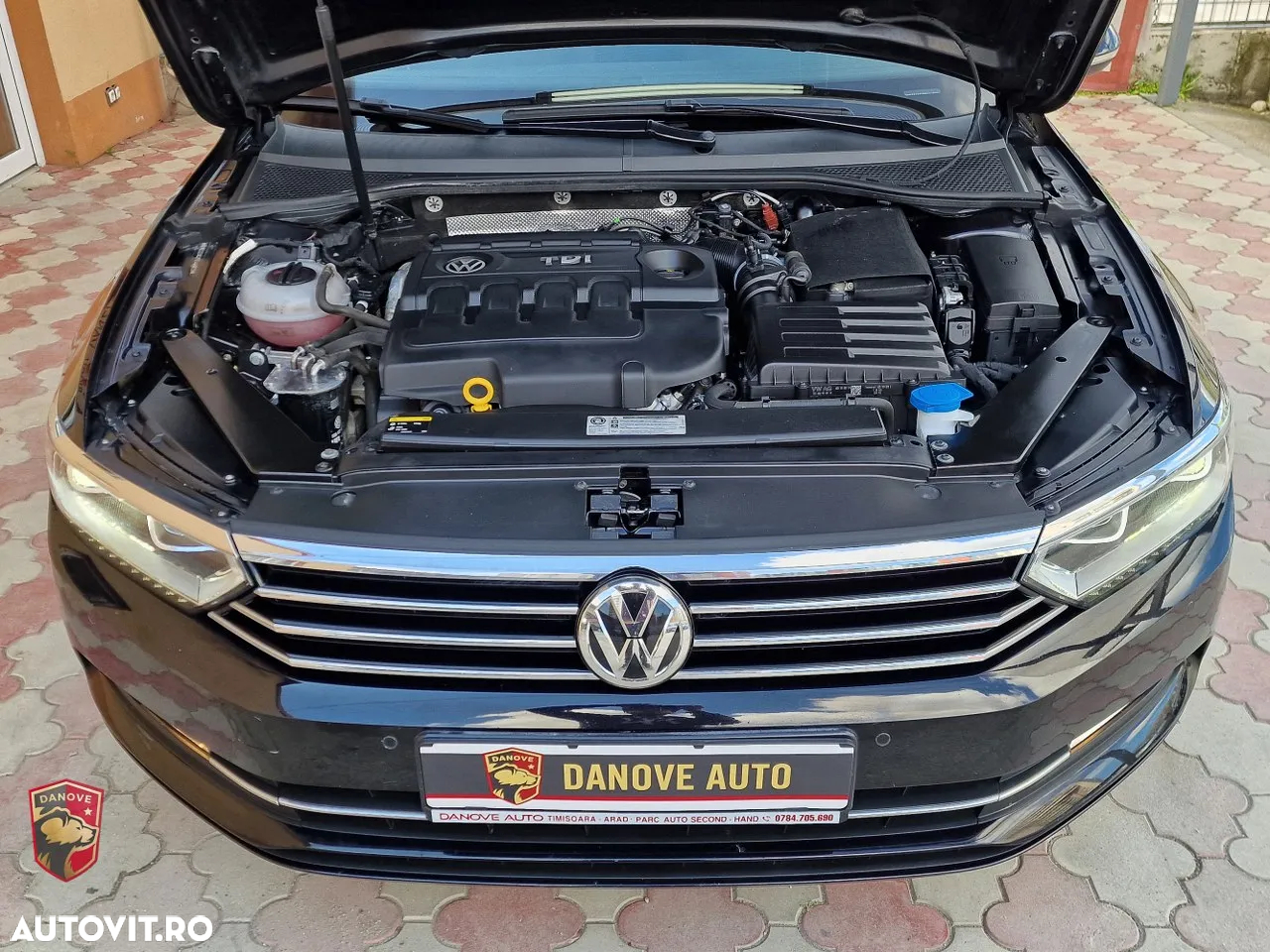 Volkswagen Passat 2.0 TDI (BlueMotion Technology) Comfortline - 25