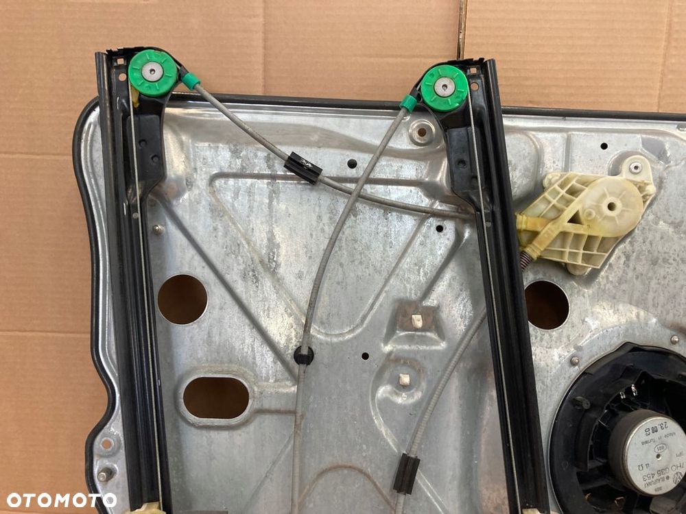 VW T5 MULTIVAN TRANSPORTER 03- PODNOŚNIK MECHANIZM SZYBY PRAWY ORYGINAŁ - 10