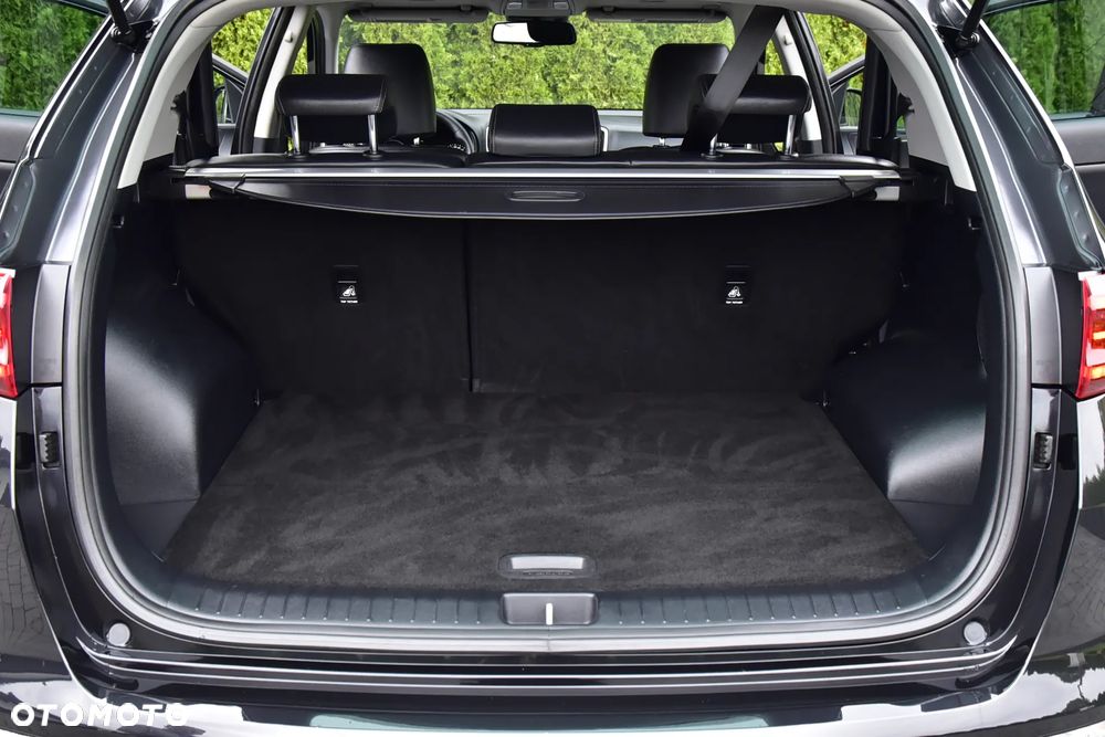 Kia Sportage 1.6 GDI 2WD DREAM-TEAM EDITION - 30