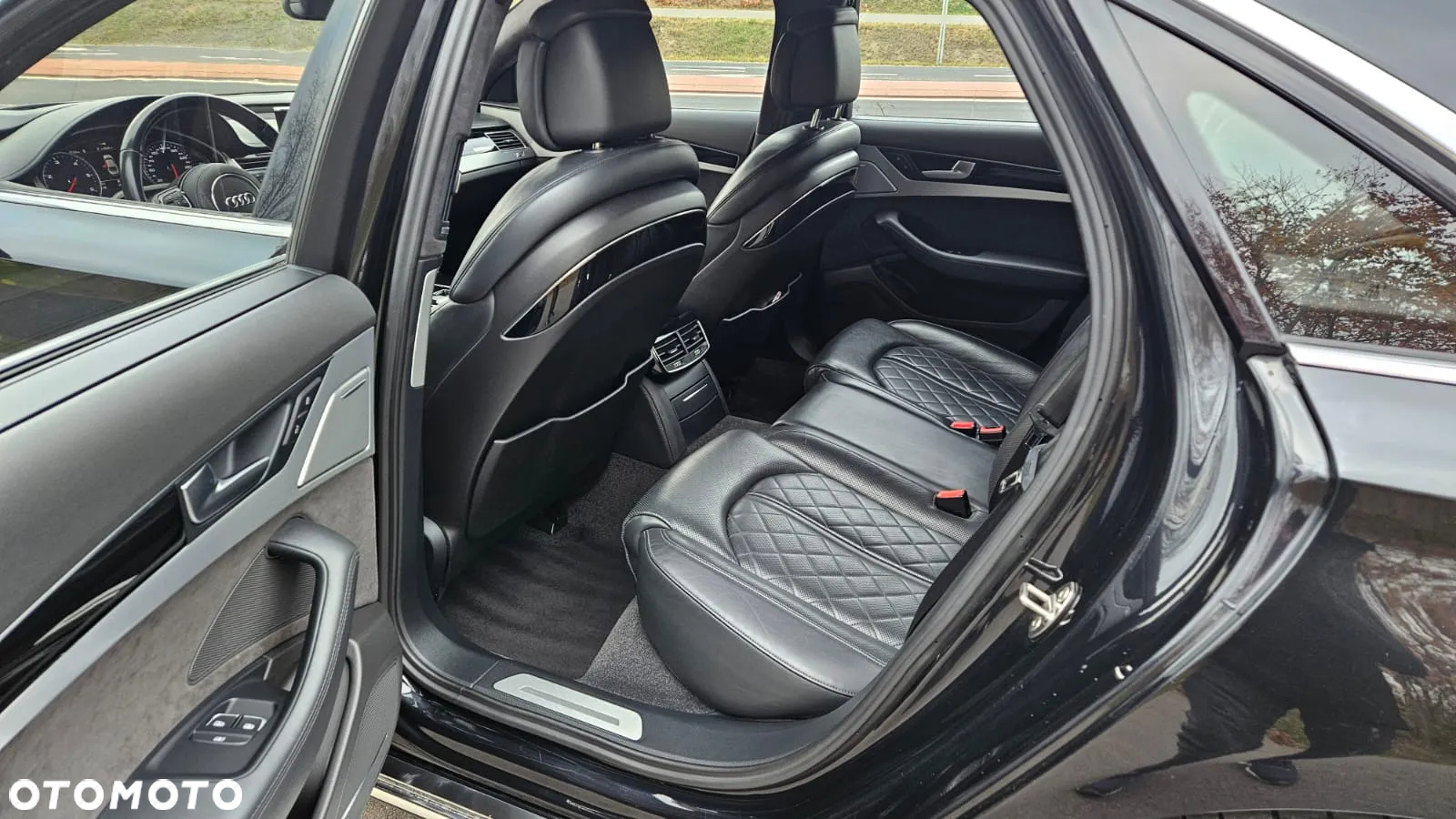 Audi A8 4.2 TDI clean diesel Quattro - 23