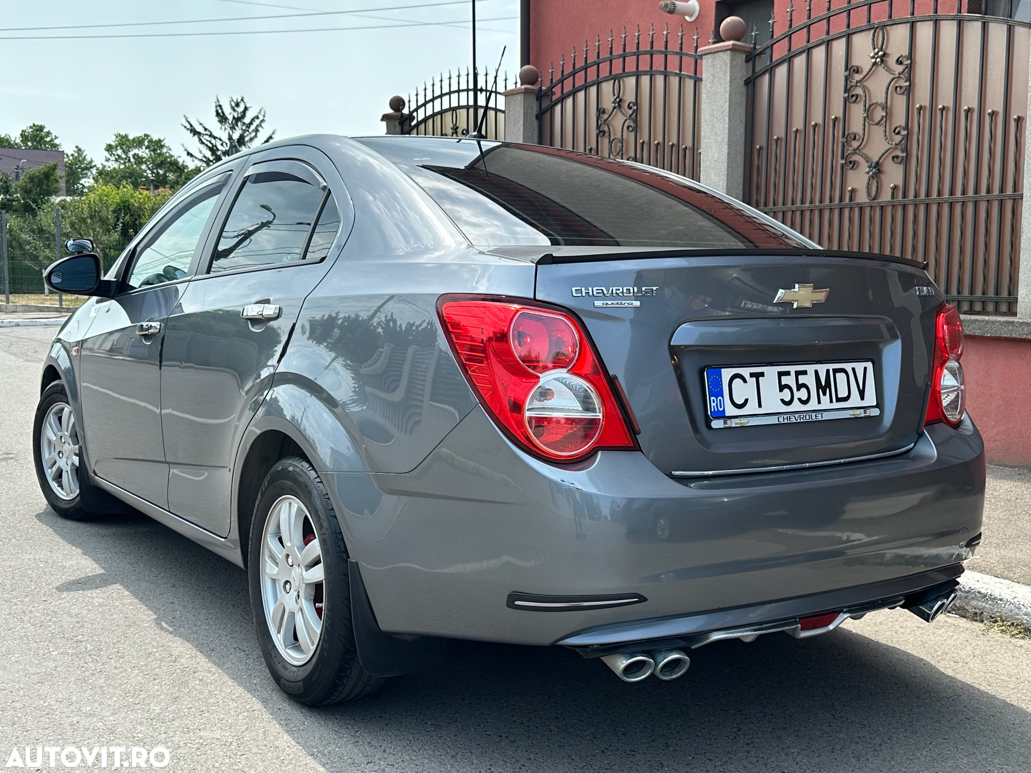 Chevrolet Aveo 1.4 LS 56 Launch Pack - 3