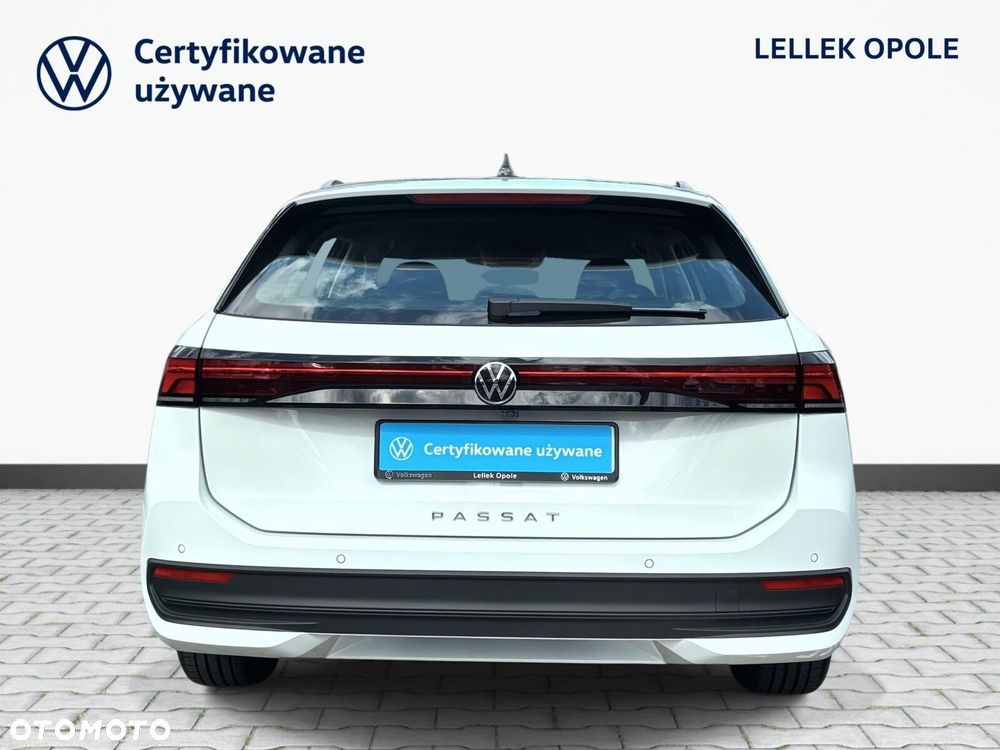 Volkswagen Passat Variant 2.0 TDI SCR DSG - 8