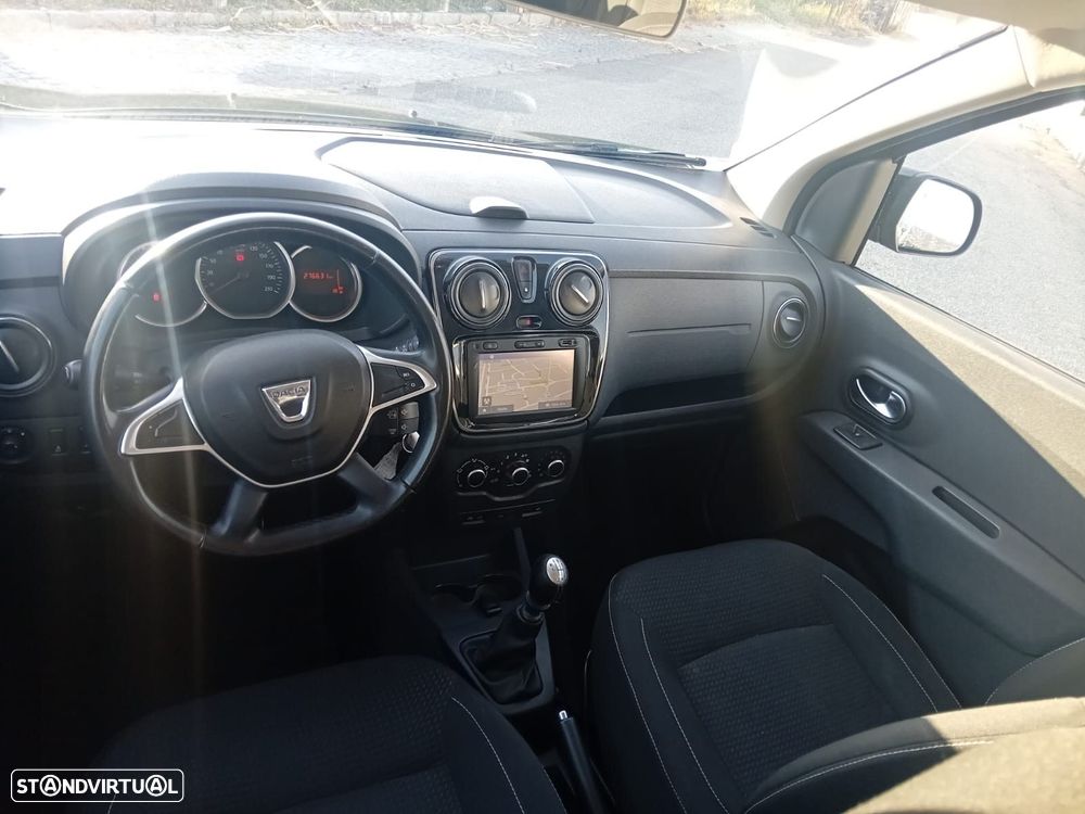 Dacia Lodgy 1.5 Blue dCi SL Go 7L - 6