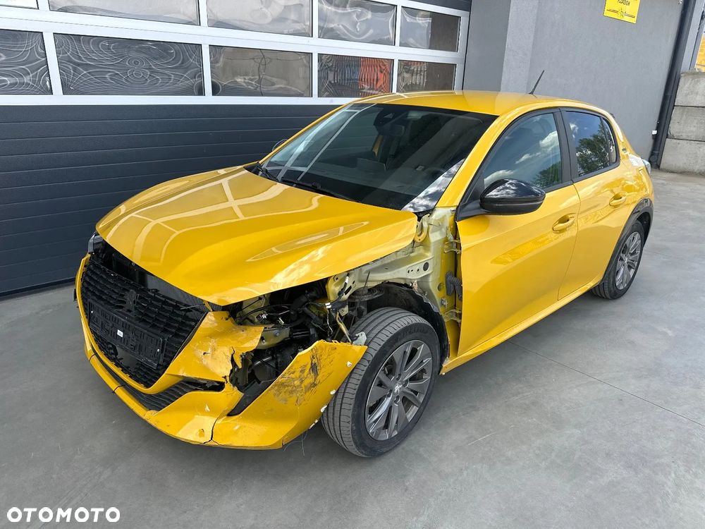 Peugeot 208 Elektromotor 136 Allure+ - 5