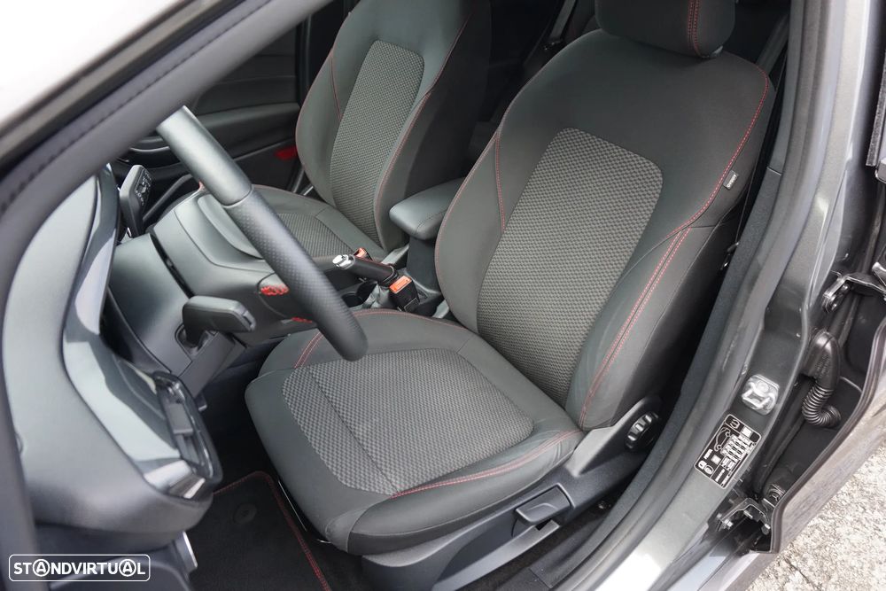 Ford Fiesta 1.0 EcoBoost MHEV ST-Line - 19