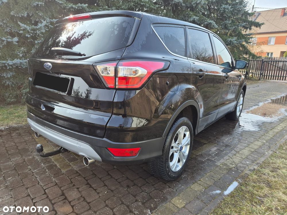 Ford Kuga - 8
