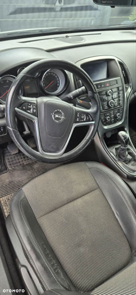 Opel Astra 1.7 CDTI - 10