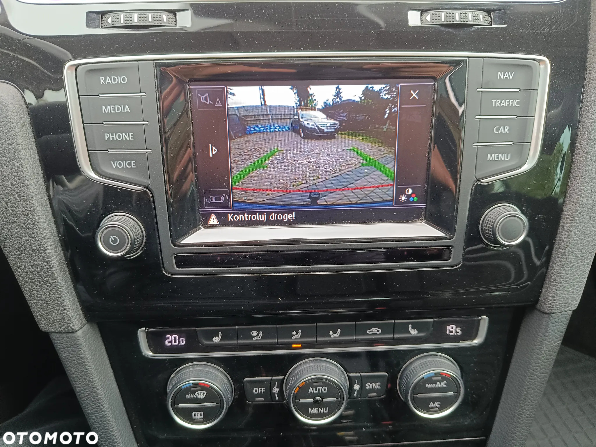 Volkswagen Golf 2.0 TDI 4Motion BlueMotion Technology Cup - 34