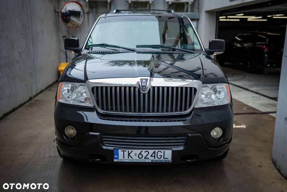 Lincoln Navigator 5.4 4WD - 26