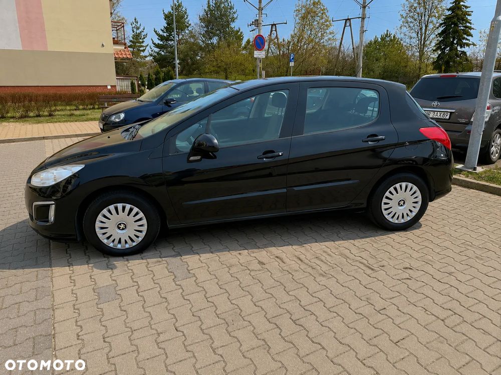 Peugeot 308 - 8