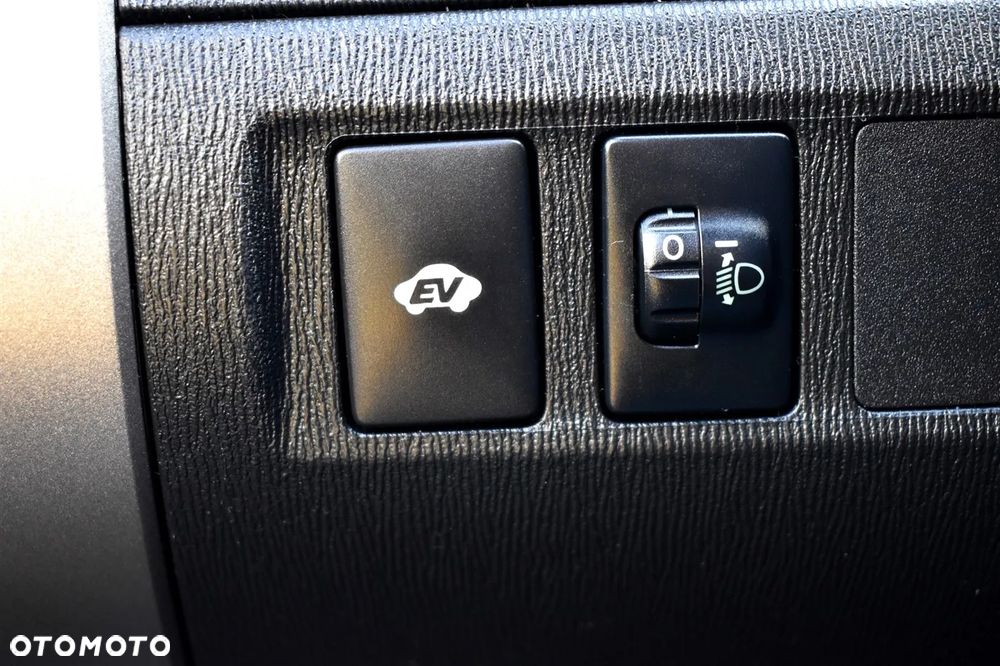 Toyota Prius 1.5 VVT-i Sol (nav) - 26